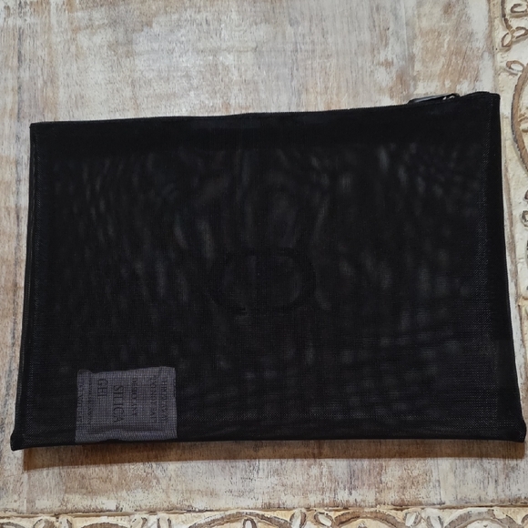 Christian Dior Mesh Zip Pouch – Black (New in Box) - Picture 2 of 5